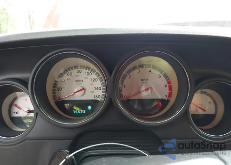 2010 Dodge Challenger R/T z USA, uszkodzony, nr VIN 2B3CJ5DT0AH160633